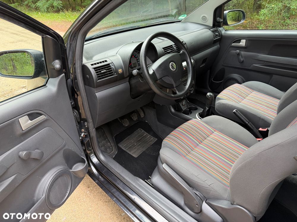 Volkswagen Fox 1.4 TDI - 23