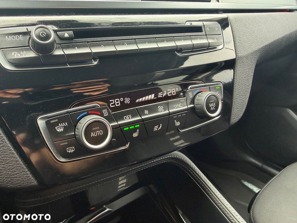 BMW X1 xDrive18d Sport - 24