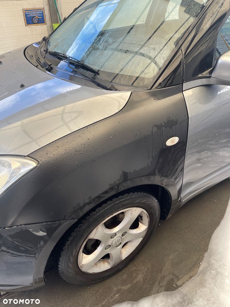 Suzuki Swift 1.3 Sakura - 5