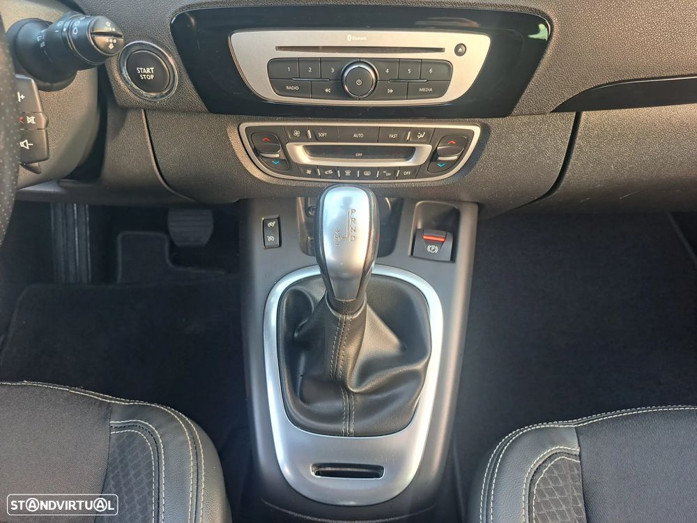 Renault Scénic 1.5 dCi Bose Edition EDC SS - 29