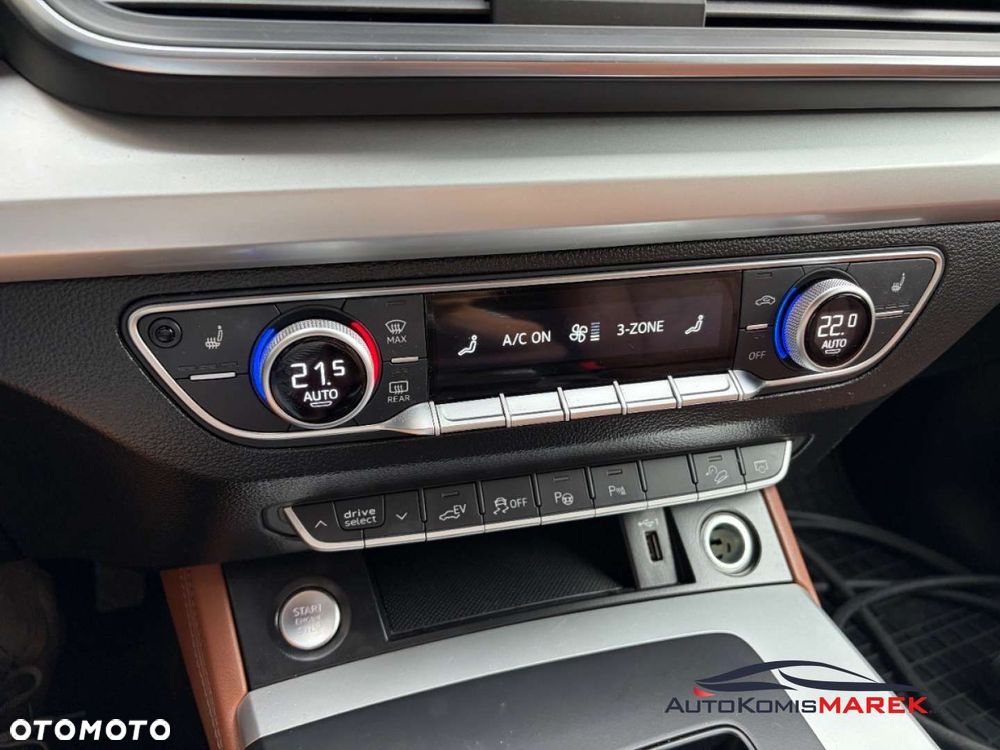 Audi Q5 50 TFSIe quattro S tronic - 24