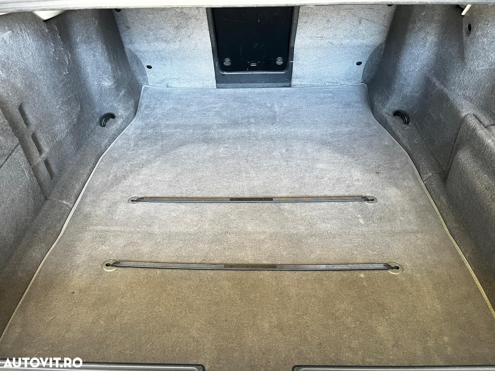 BMW Seria 7 730dA - 29
