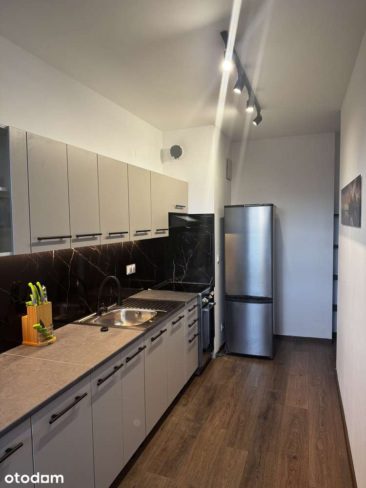 Kawalerka 38 m² po remoncie | Duży balkon | Rondo Wiatraczna