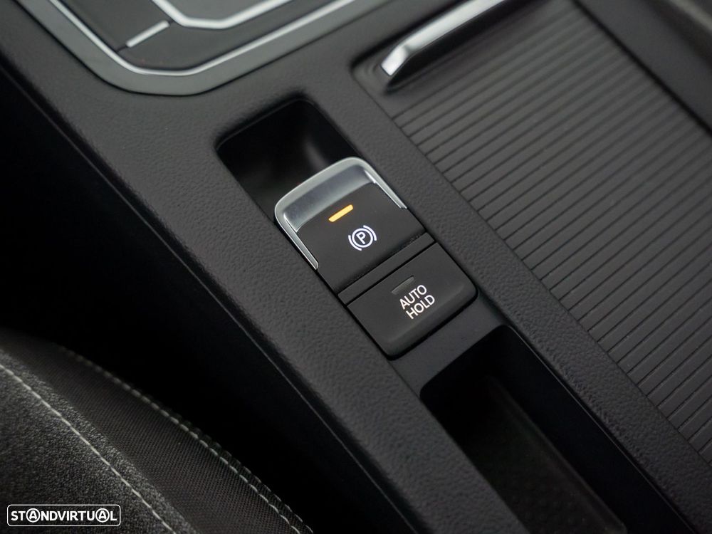 VW Passat Variant 1.4 TSI GTE Plug-in - 24