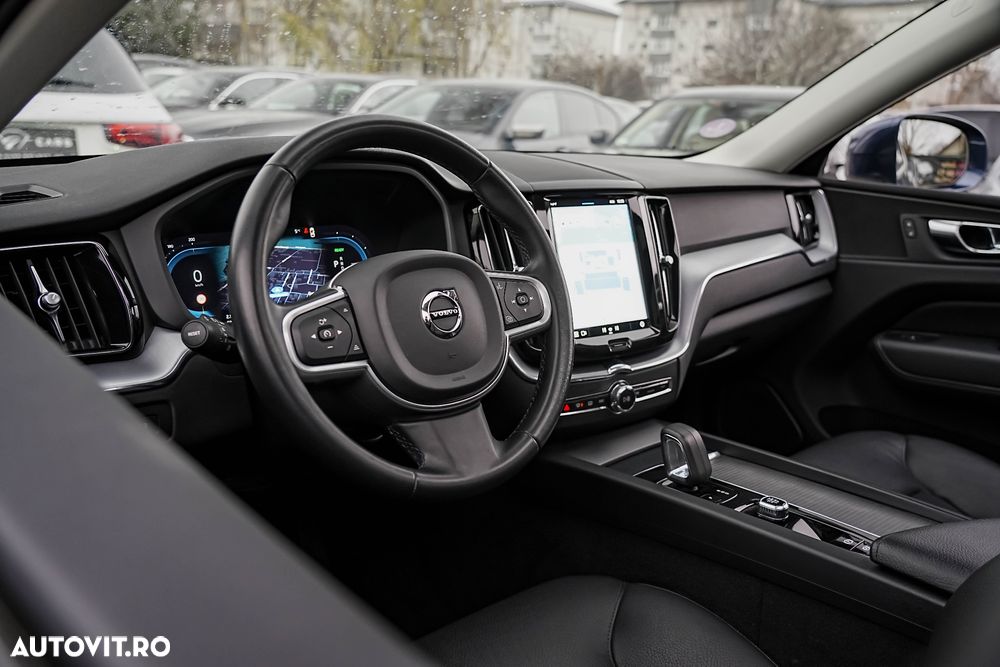 Volvo XC 60 Recharge T6 Twin Engine eAWD Inscription Expression - 23