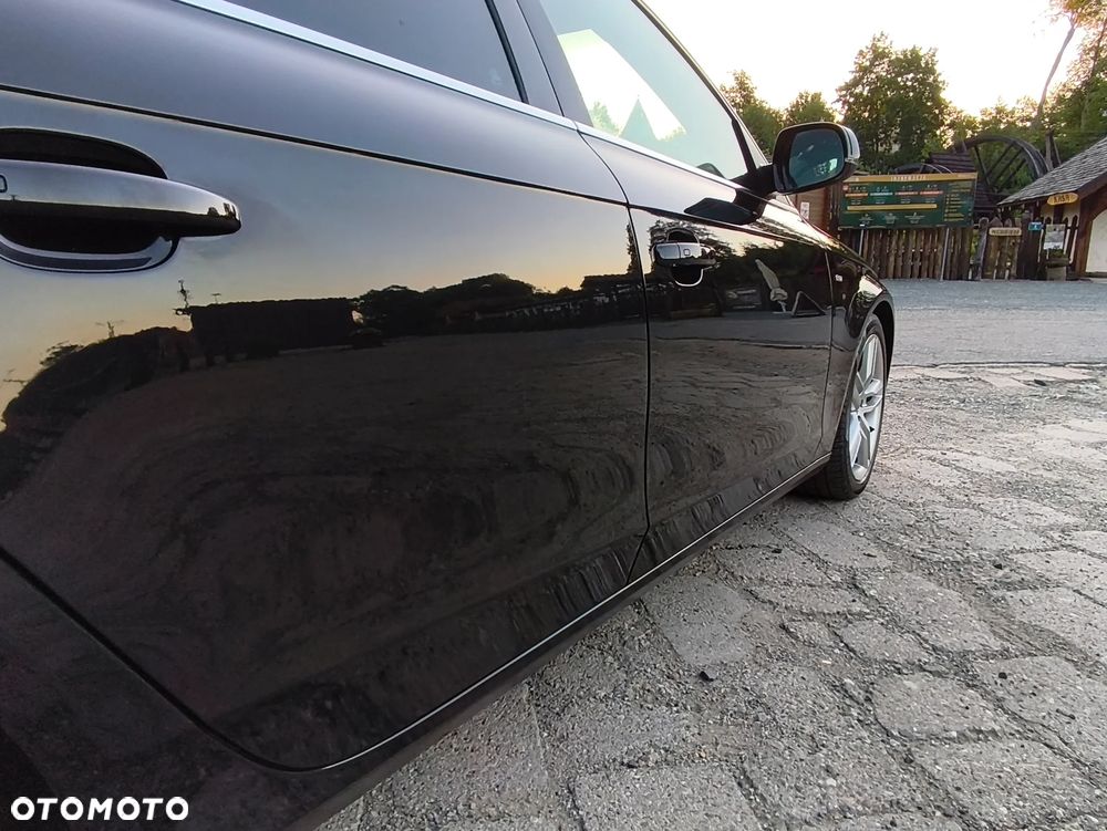 Audi A4 Avant - 11