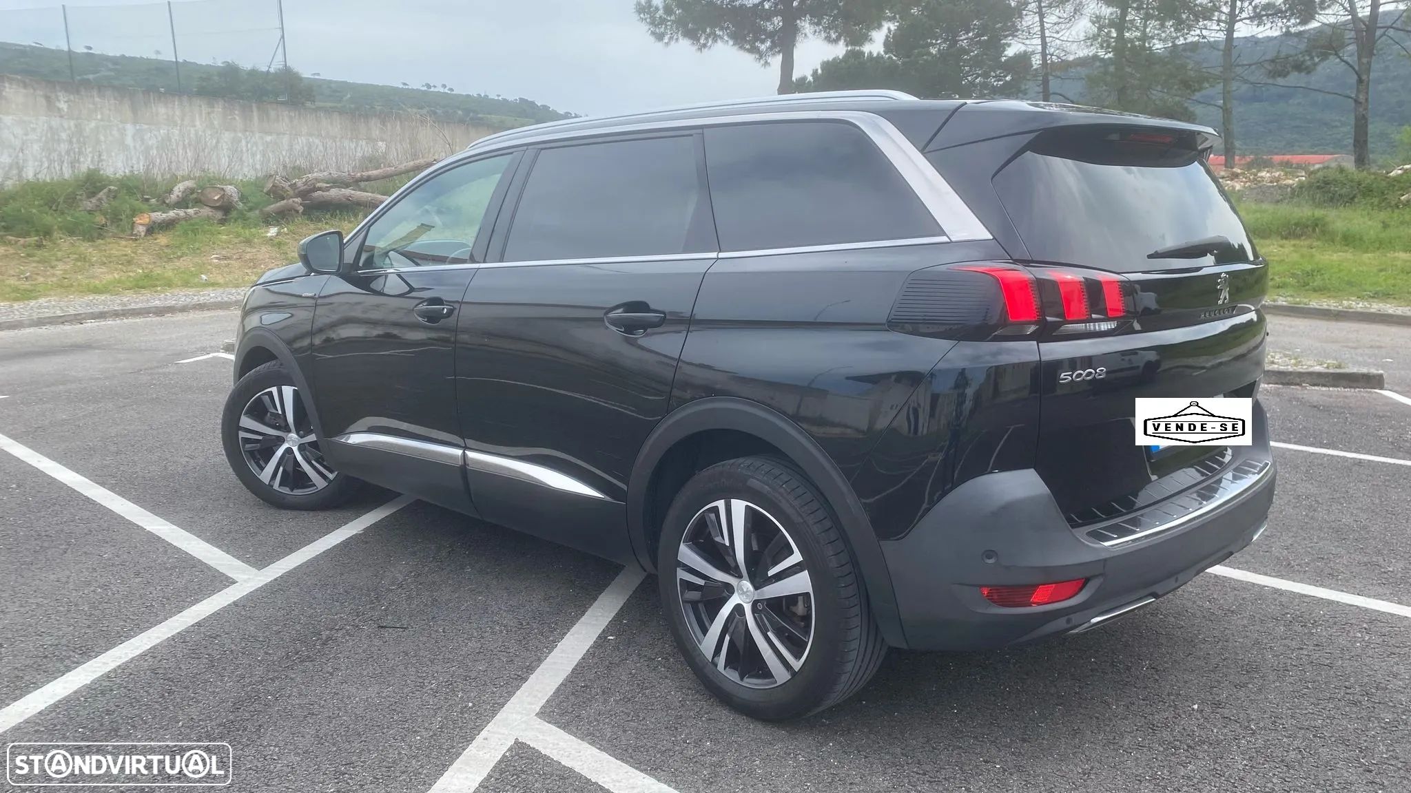 Peugeot 5008 1.5 BlueHDi GT Line EAT8 - 1