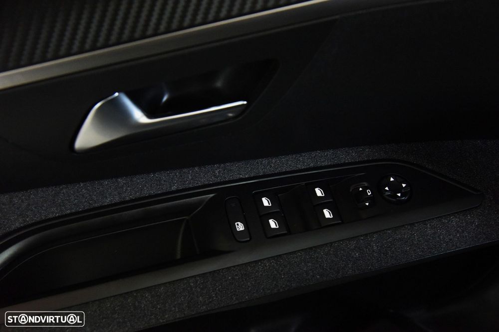 Peugeot 5008 1.2 PureTech Active Pack - 18