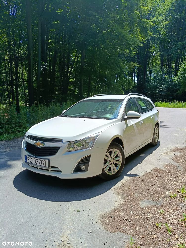 Chevrolet Cruze Station Wagon 1.6 LS+ - 1