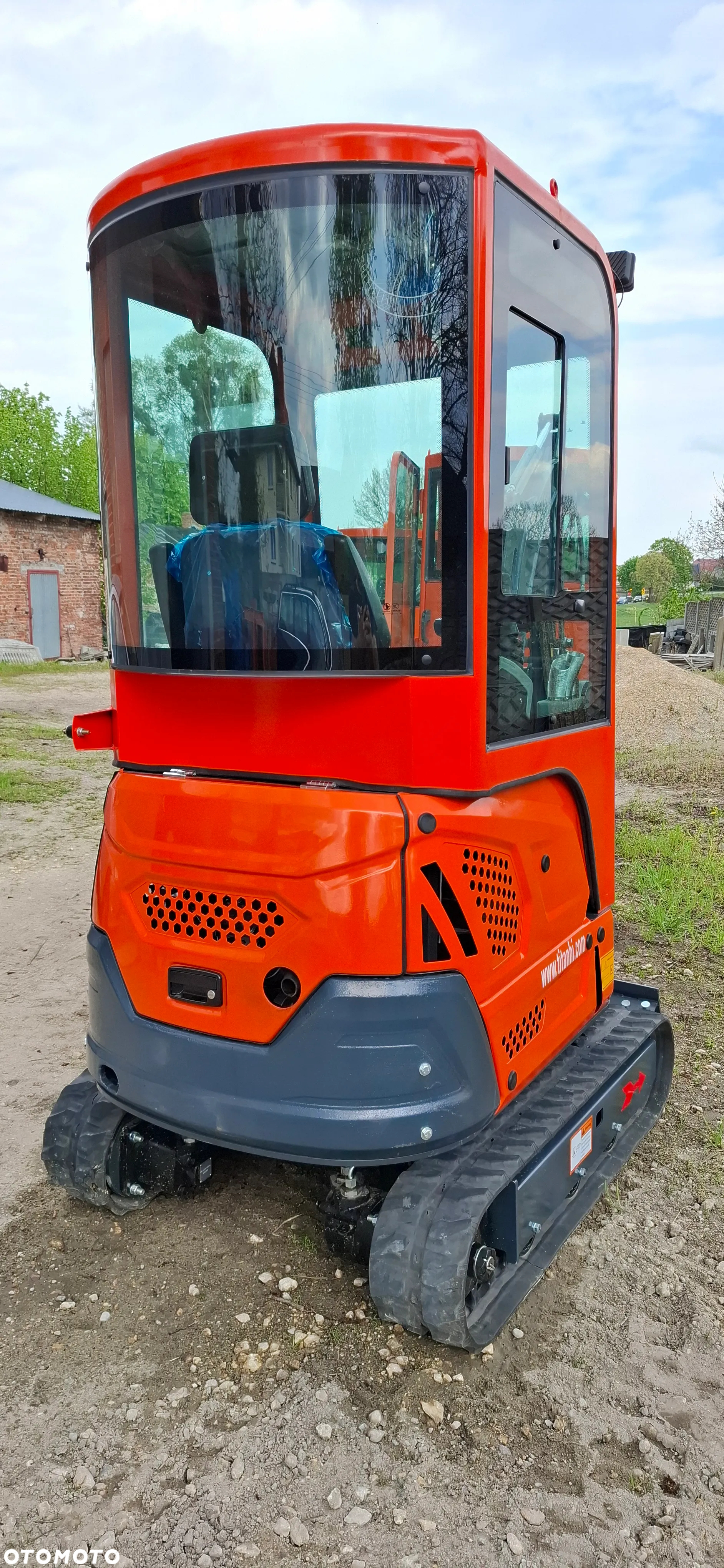 Inny Titan TL18E - 11