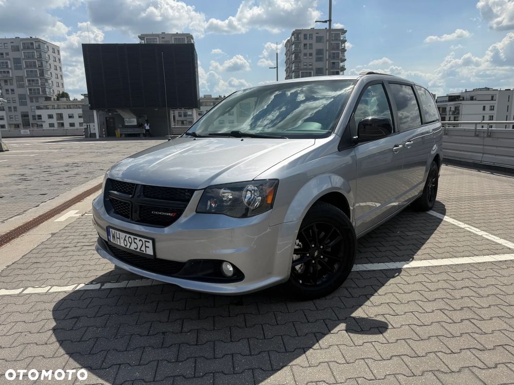 Dodge Grand Caravan - 13