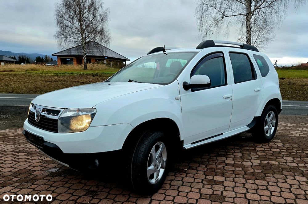 Dacia Duster 1.6 16V 4x4 Prestige - 1