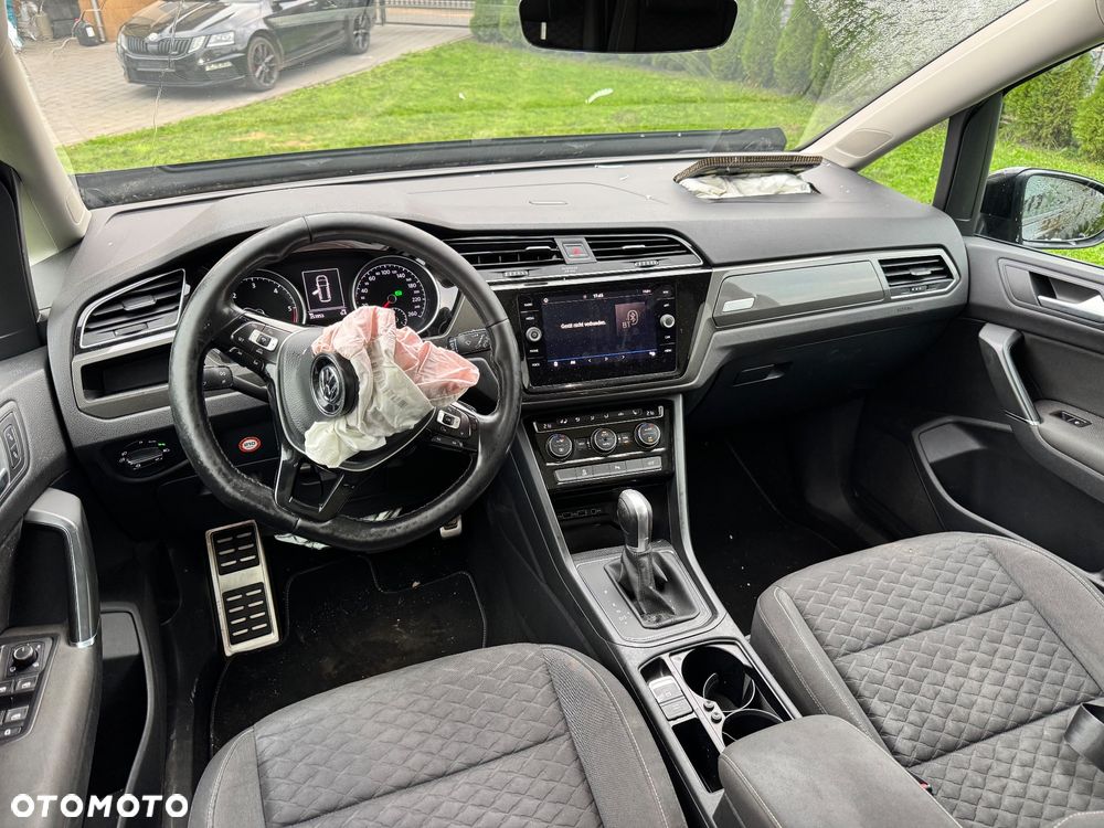 Volkswagen Touran 2.0 TDI SCR DSG Join - 21