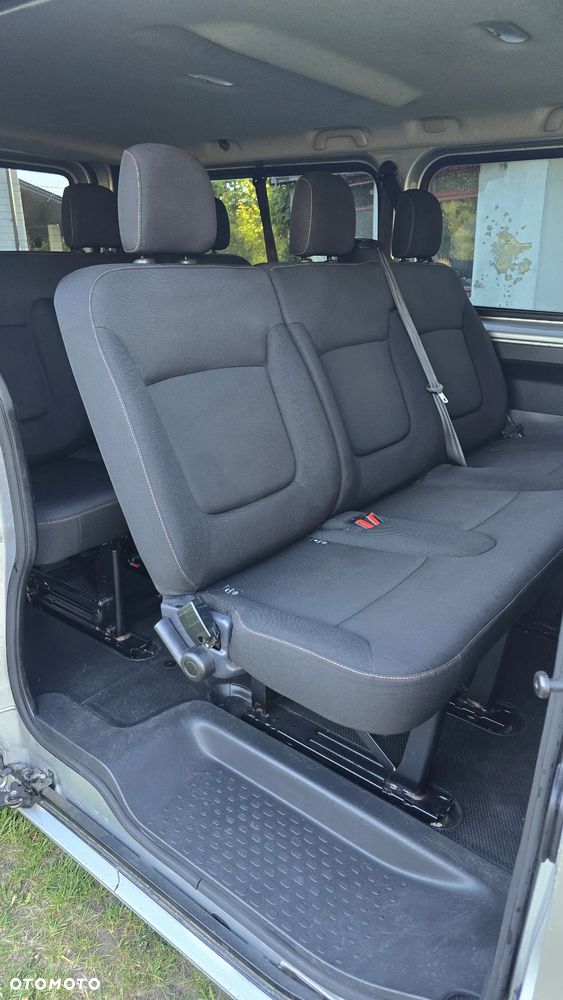 Renault Trafic - 23