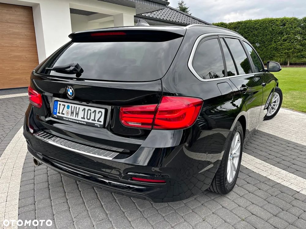 BMW Seria 3 318i Touring Advantage - 17