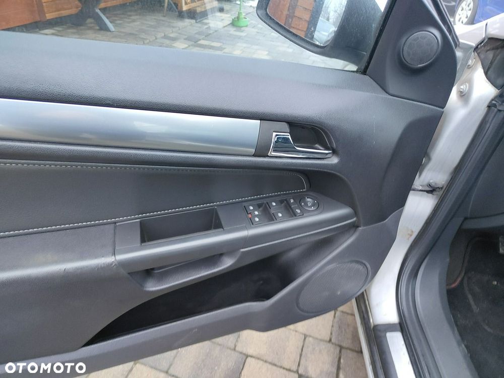 Opel Astra - 22