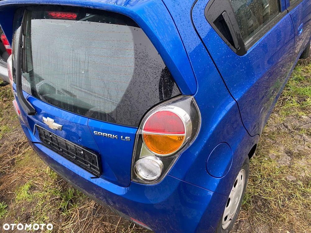 CHEVROLET SPARK III M300 KLAPA TYŁ KOLOR GCT KPL - 3