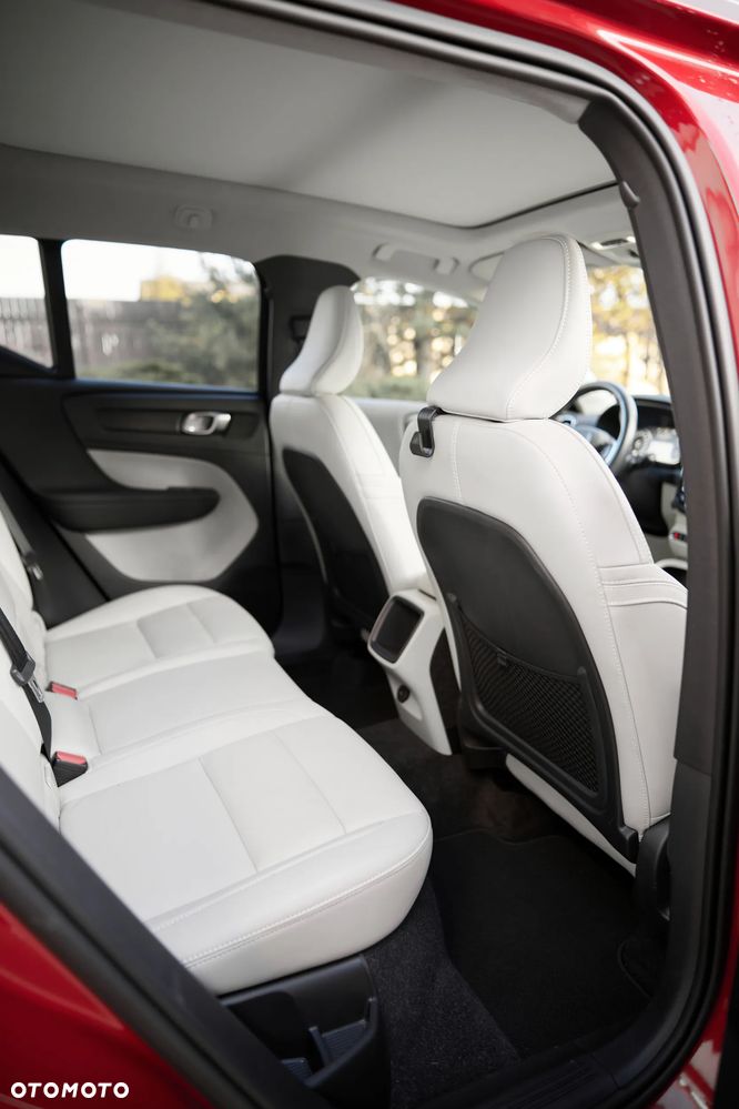 Volvo XC 40 T5 AWD Momentum - 16