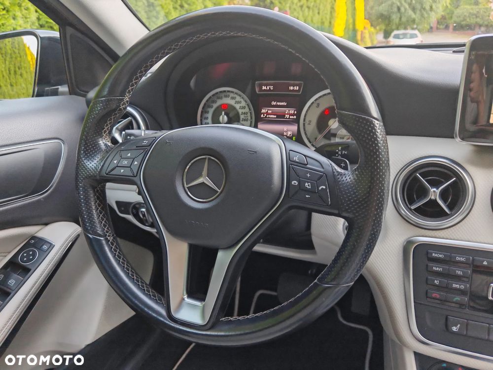 Mercedes-Benz Klasa A 180 d 7G-DCT Urban - 18
