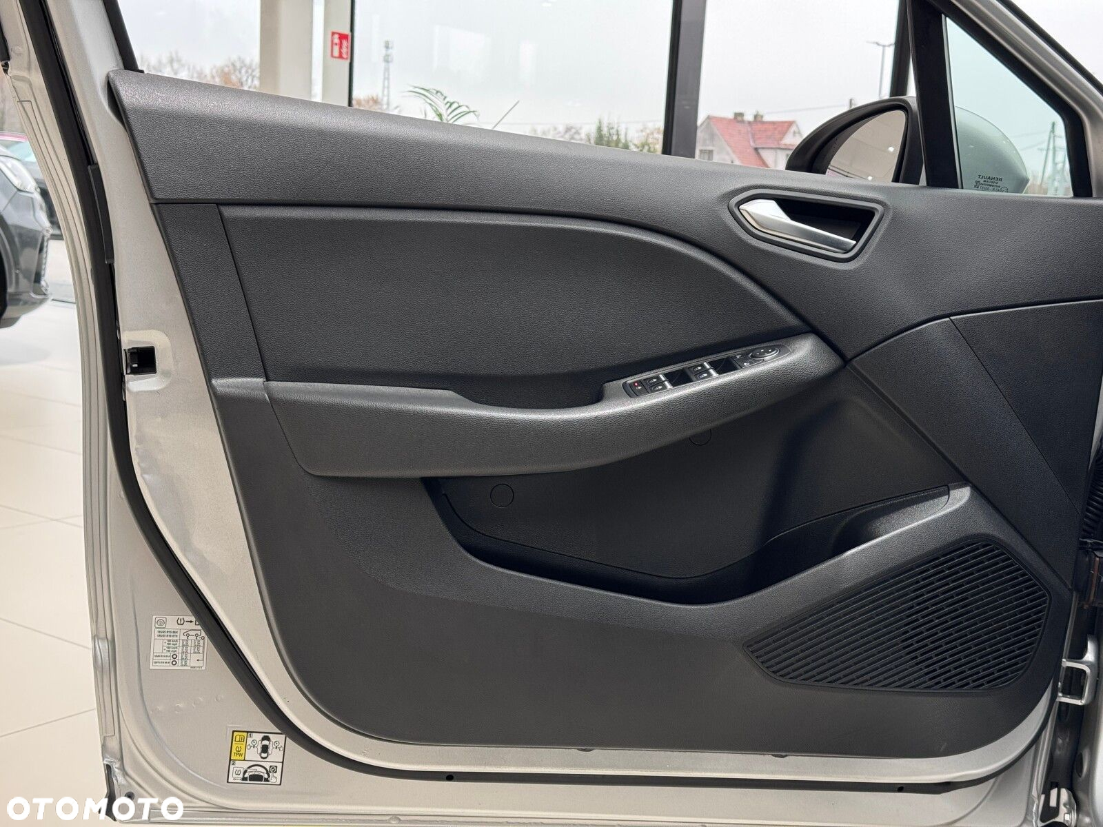 Renault Clio - 13