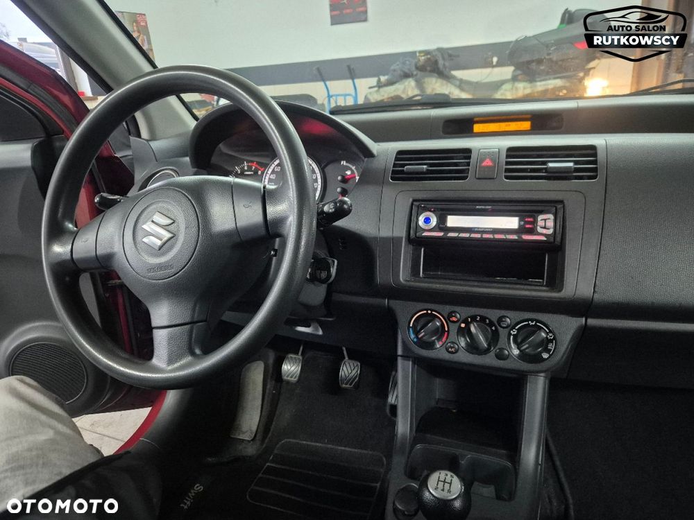 Suzuki Swift - 16