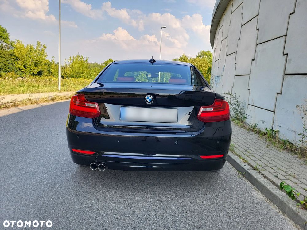 BMW Seria 2 220d - 5