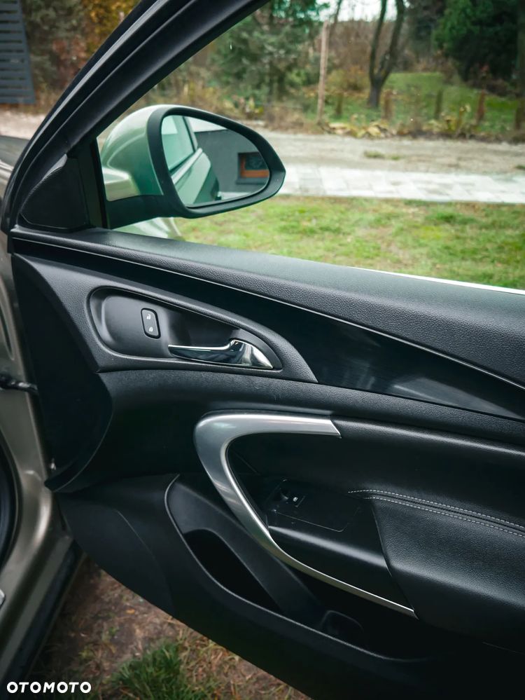 Opel Insignia 2.0 CDTI Cosmo ecoFLEX S&S - 10