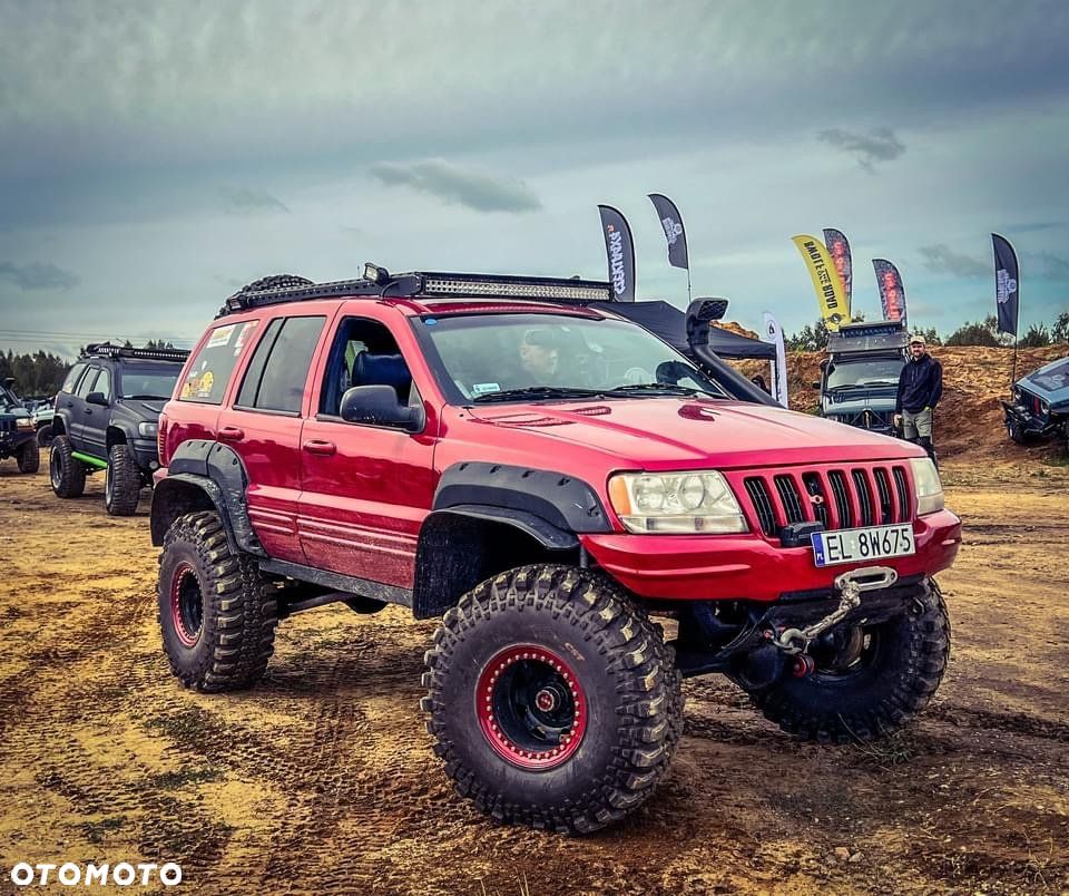 Jeep Grand Cherokee - 1