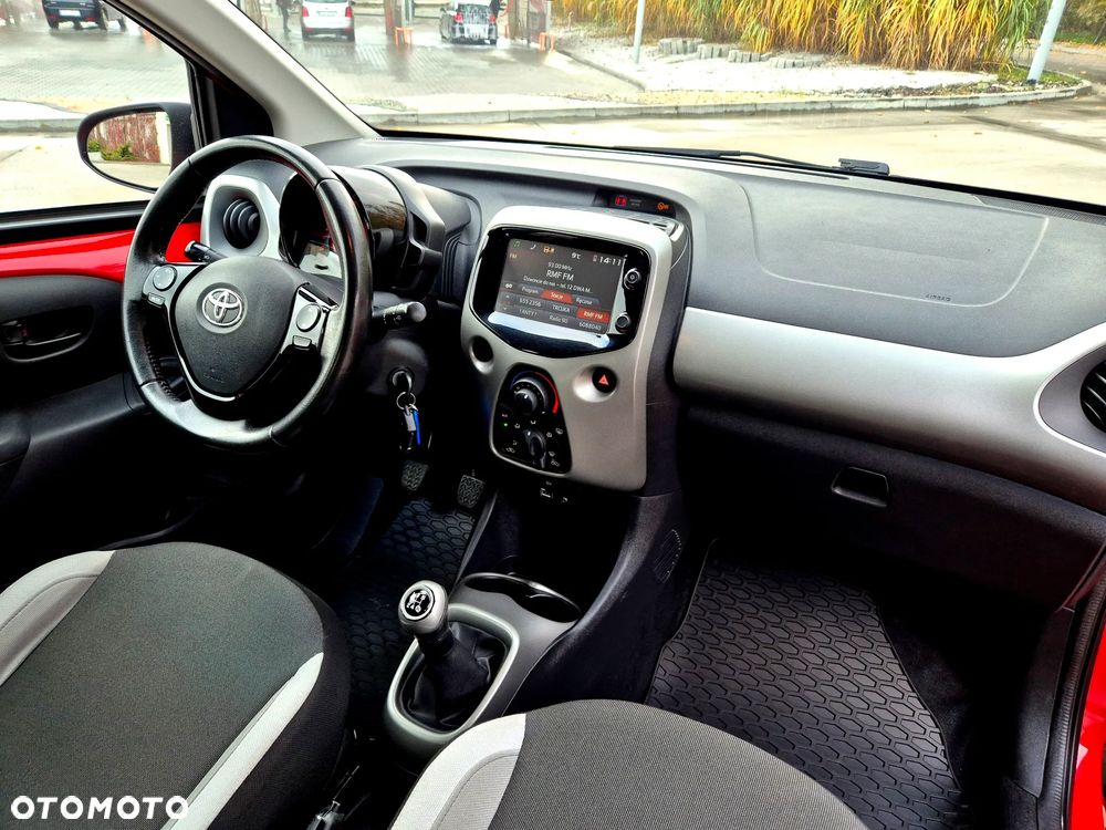 Toyota Aygo 1.0 VVT-i Sprint EU6 - 29