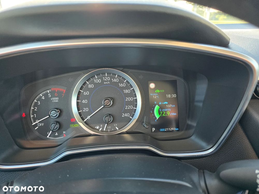 Toyota Corolla 1.8 Hybrid GPF Comfort - 17