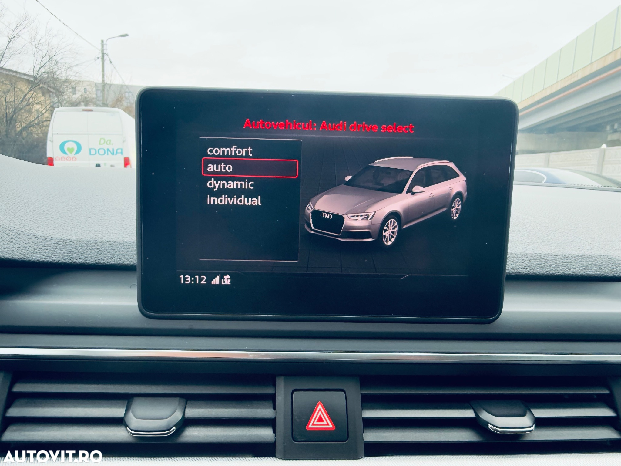 Audi A4 Avant 2.0 TDI ultra S tronic Design - 23