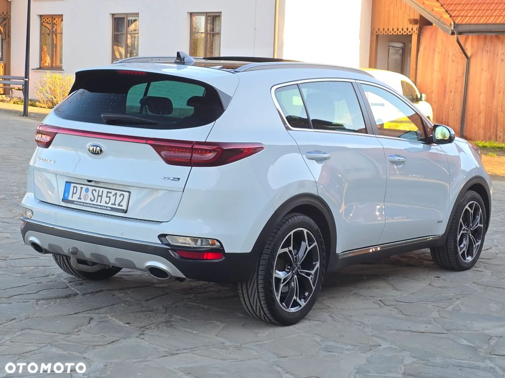 Kia Sportage 2.0 CRDI AWD Eco-Dynamics+ (48V M-H) GT LINE - 10