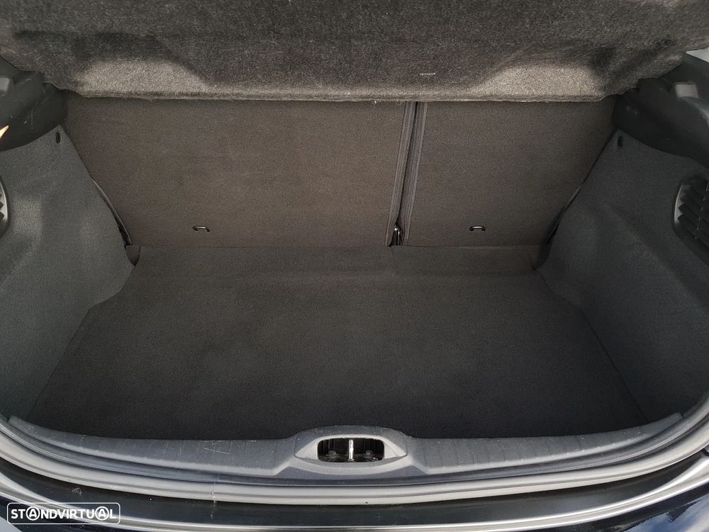 Peugeot 208 1.5 BlueHDi Signature - 10