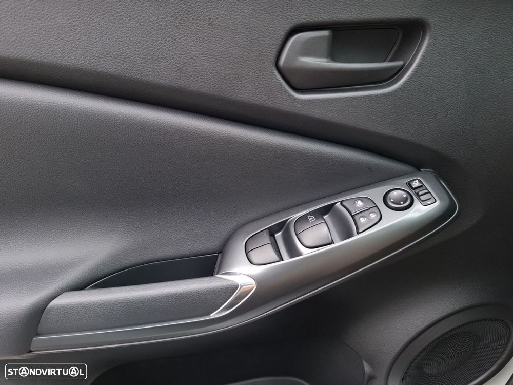 Nissan Juke 1.0 DIG-T Acenta+ DCT - 22