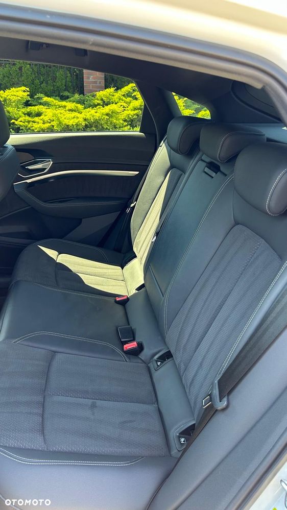 Audi e-tron 55 Quattro S Line - 14