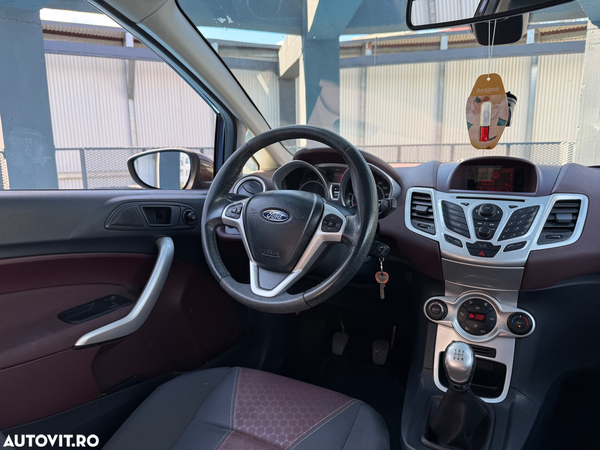 Ford Fiesta 1.4i Titanium - 20