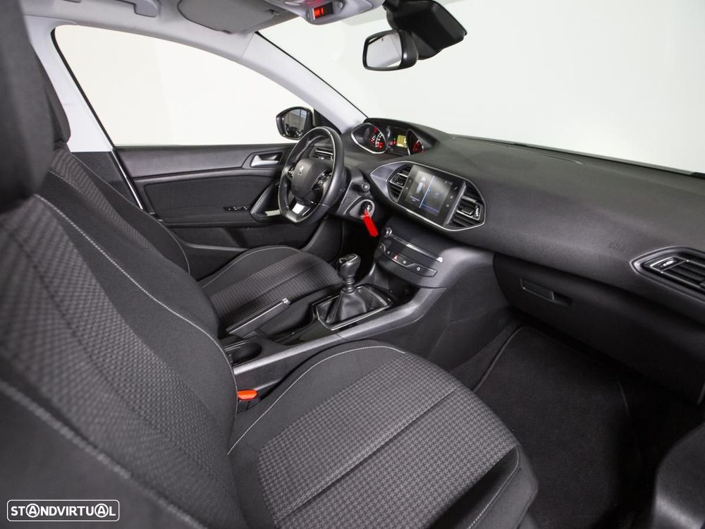 Peugeot 308 1.5 BlueHDi Business Line - 11