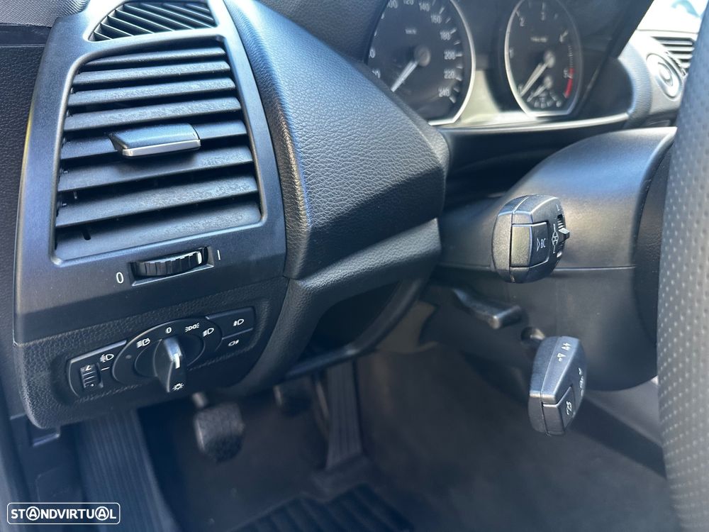 BMW 118 d DPF Edition Sport - 28