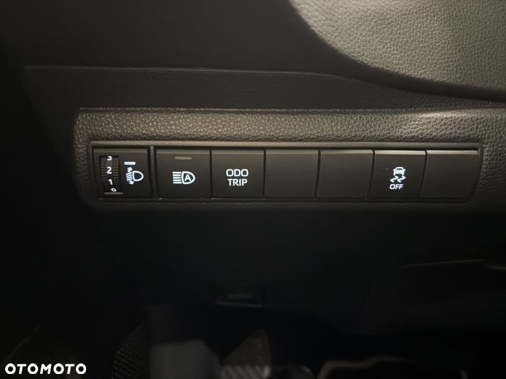 Toyota Corolla 1.8 Hybrid Comfort - 19