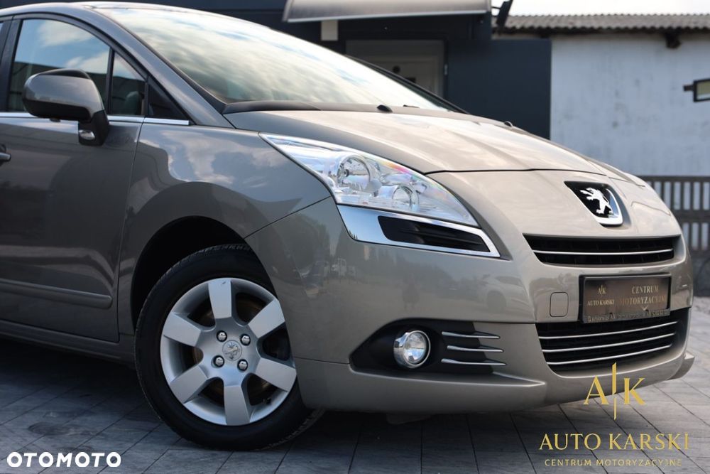 Peugeot 5008 - 12