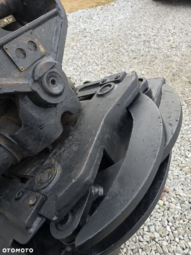 Caterpillar 313D - 10