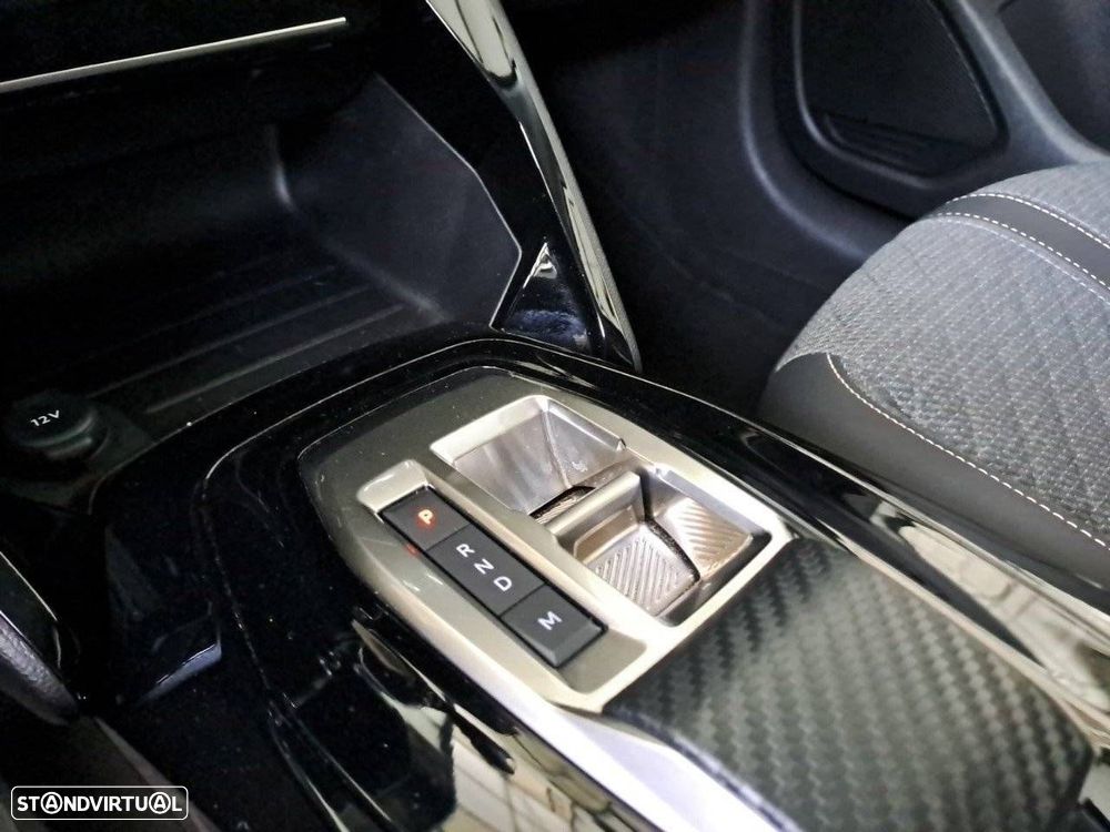 Peugeot 208 1.2 Hybrid Allure e-DCS6 - 21