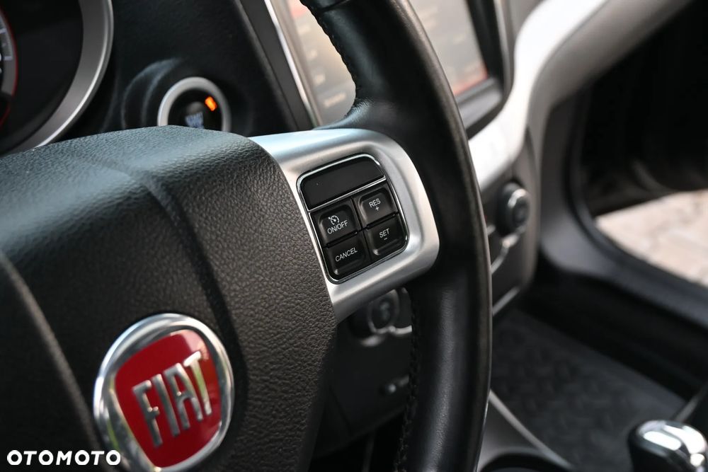 Fiat Freemont 2.0 Multijet 16V DPF Automatik Allrad Black Code - 34