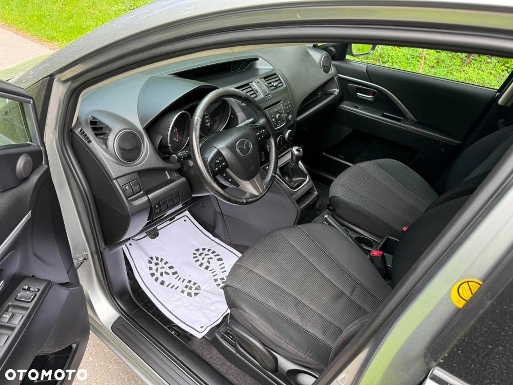 Mazda 5 - 5