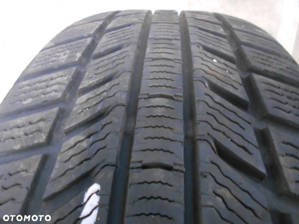 OPONA POJEDYNKA 215/65R16 CONTINENTAL WINTER CONTACT TS 870P DOT 3622 6MM - 2