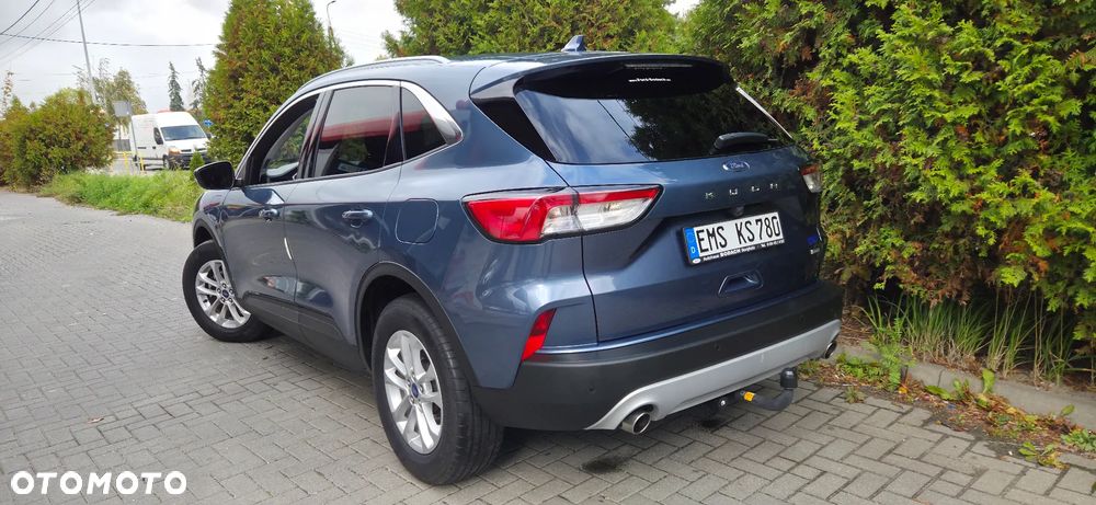 Ford Kuga - 12