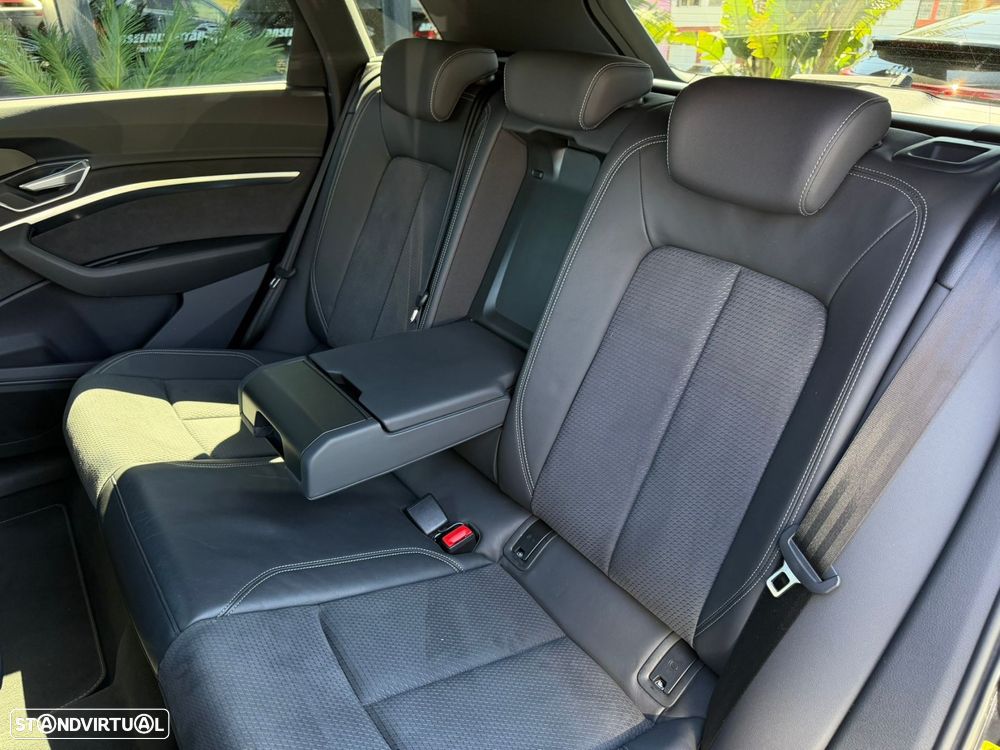 Audi e-tron 55 quattro S line - 21