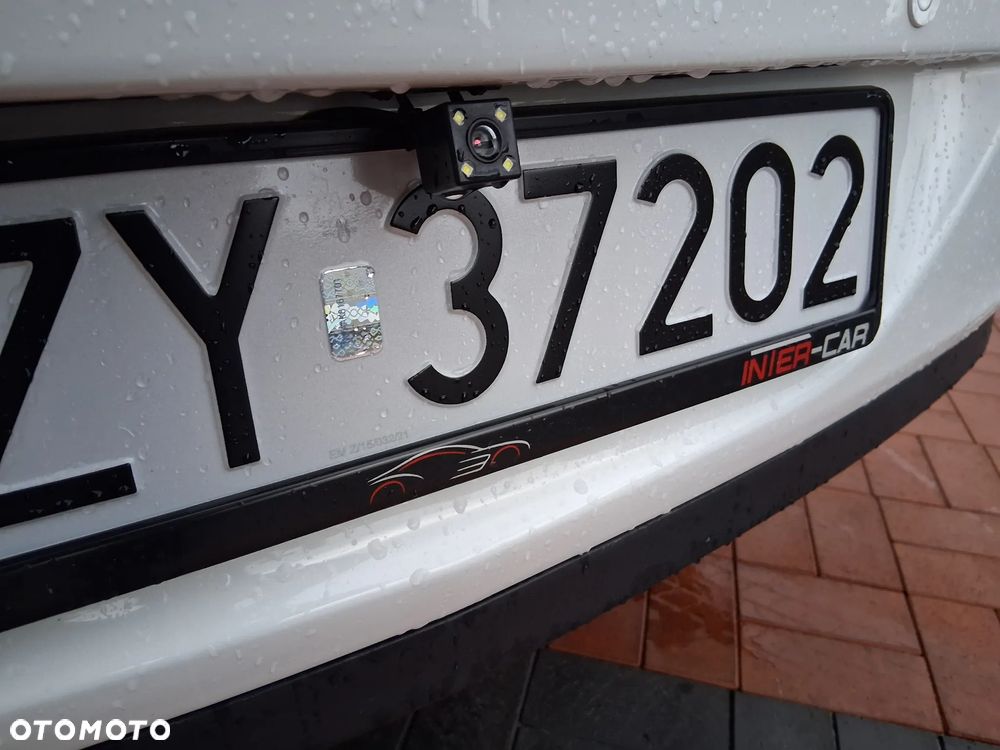 Opel Astra 1.6 Business EU6 - 23