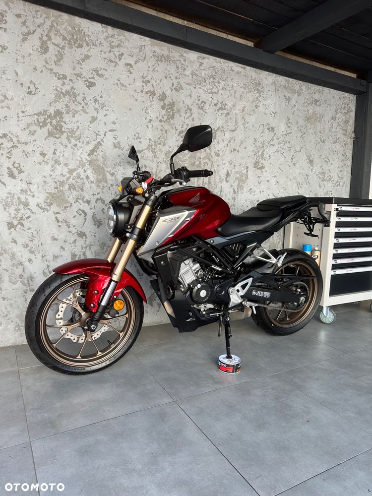Honda CBR - 7