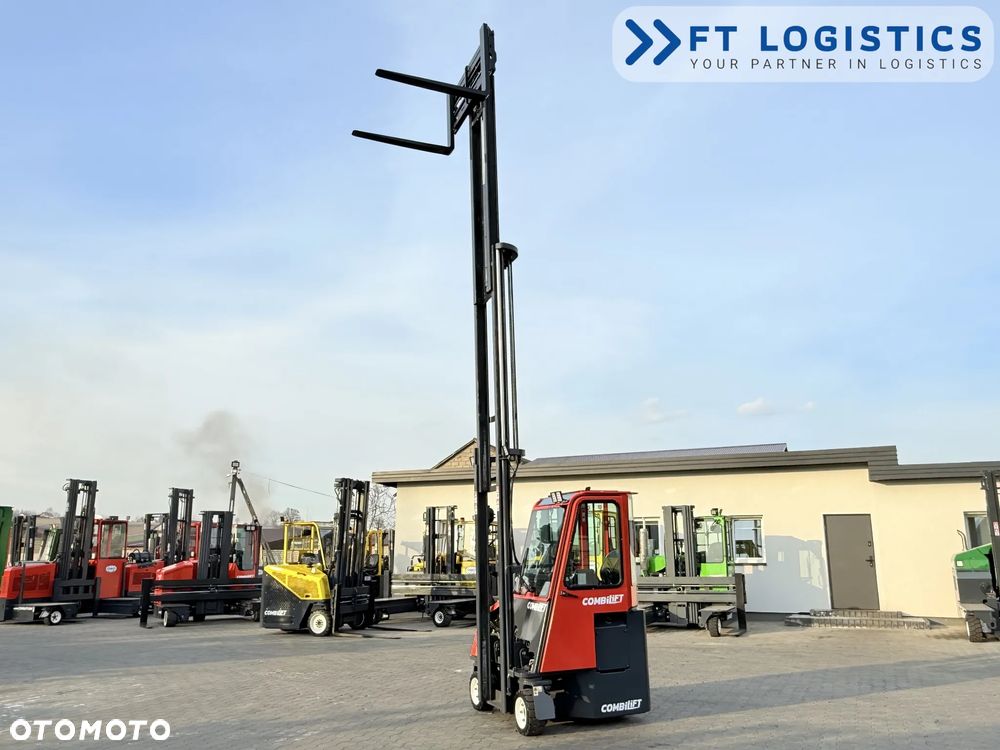 Combilift WÓZEK CZTEROKIERUNKOWY - WIELOKIERUNKOWY | COMBILIFT CB3000 | DIESEL | TRIPLEX 6550MM | WOLNY SKOK | POZYCJONER WIDEŁ | PRZESUW WIDEŁ | STAN IDEALNY | Szeroka oferta wózków czterokierunkowych i bocznych, dopasowanych do różnorodnych potrzeb i zastosowań - 31